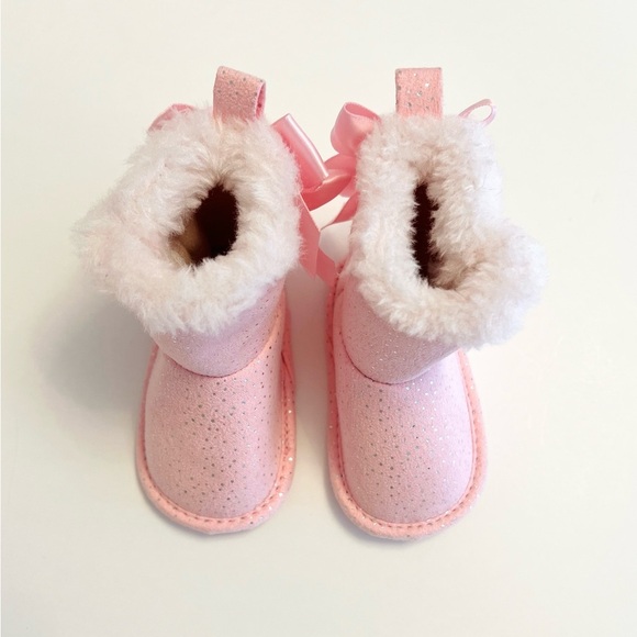 NWOT First Steps Pink Glitter Boots w/Faux Fur & Bow accents Baby Girl 3-6 MTHS - Picture 4 of 8